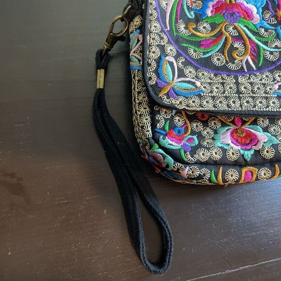 Women's Embroidered Floral Boho Shoulder Bag Purse Small - Picture 10 of 10
